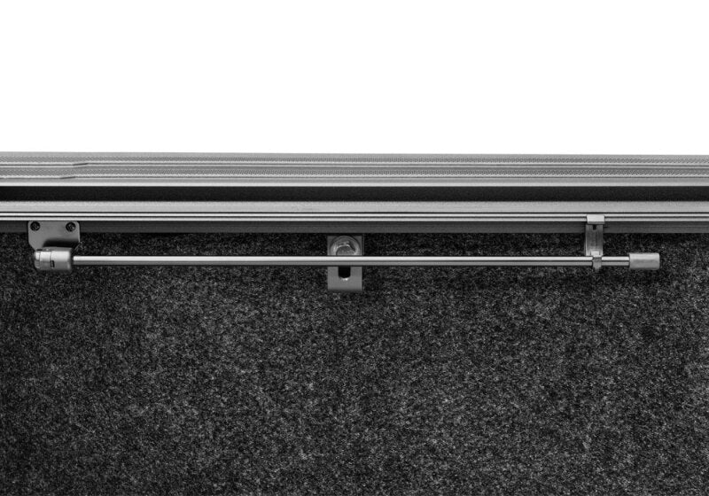 BAK 448525 17-20 Nissan Titan 5ft 6in Bed Flip MX4 Matte Finish