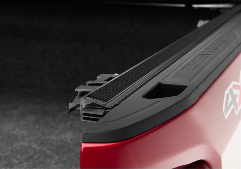 Truxedo 1473401 19-20 GMC Sierra & Chevrolet Silverado 1500 (New Body) w/Tailgate 5ft 8in Pro X15 Bed Cover