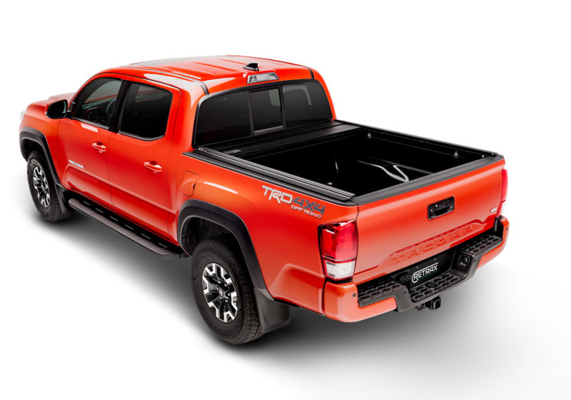 Retrax 80841 07-up Tundra CrewMax 5.5ft Bed w/ Deck Rail Sys PRO MX