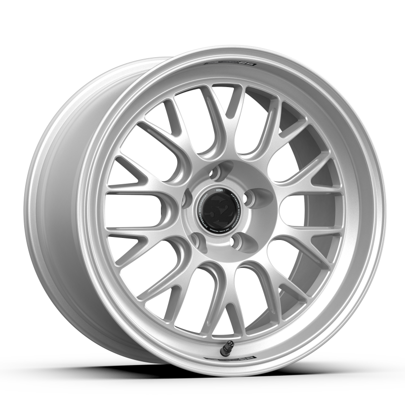 fifteen52 RSHRS-99552+22 Holeshot RSR 19x9.5 5x120 22mm ET 72.56mm Center Bore Radiant Silver
