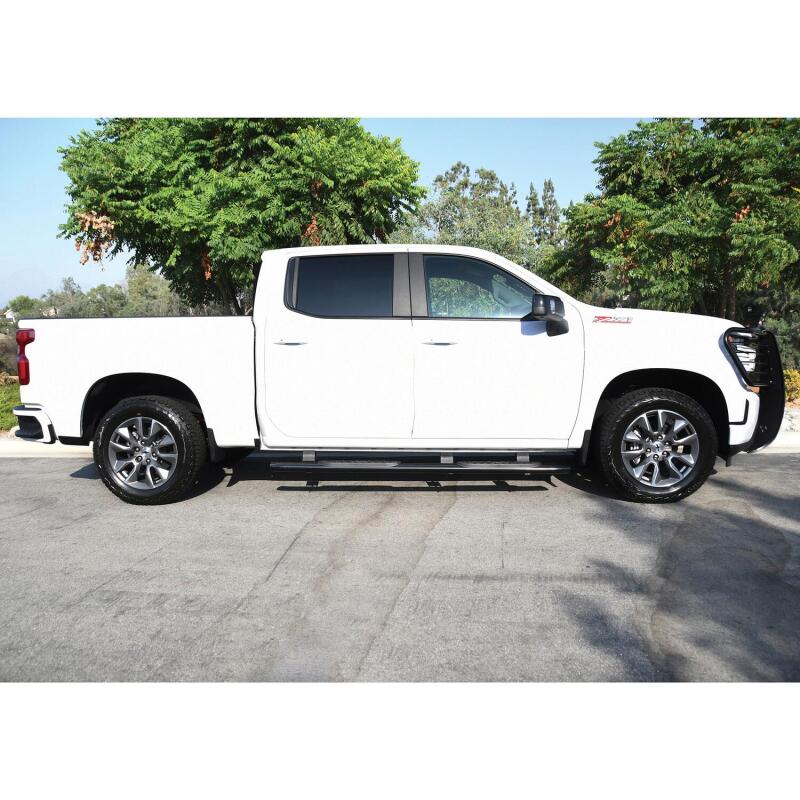 Westin 21-24135 2019 Chevrolet Silverado/Sierra 1500 Crew Cab Non LD PRO TRAXX 4 Oval Nerf Step Bars - Black