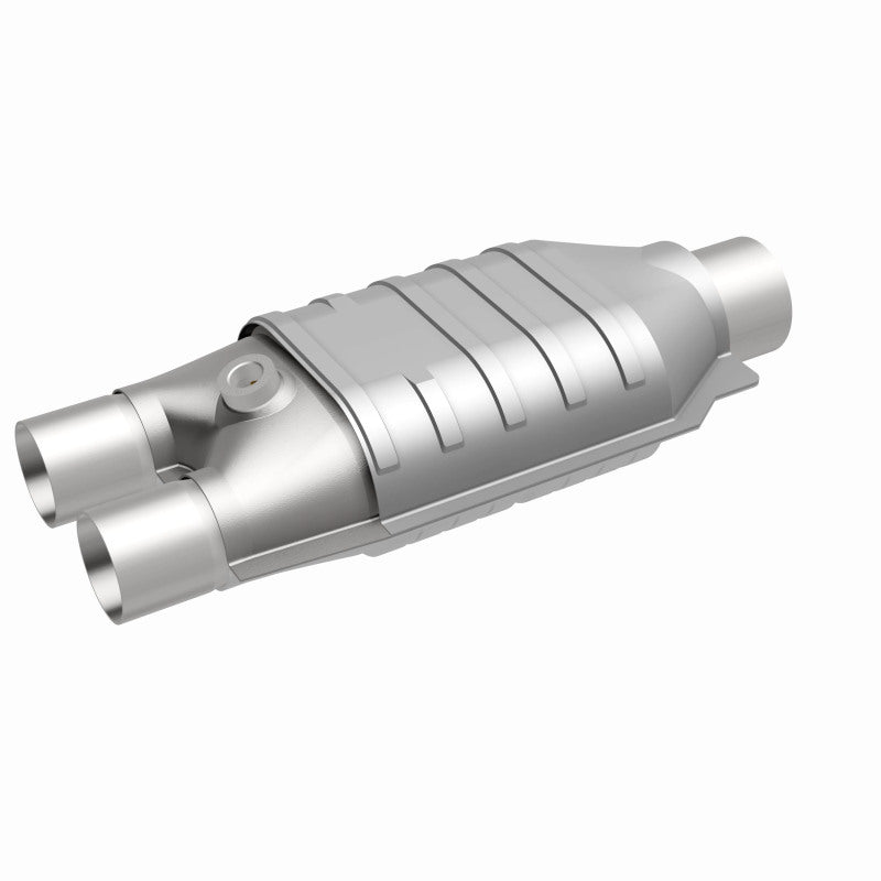 Magnaflow 94037 MagnaFlow Conv Univ 2/2.5 D/S Single O2 FED