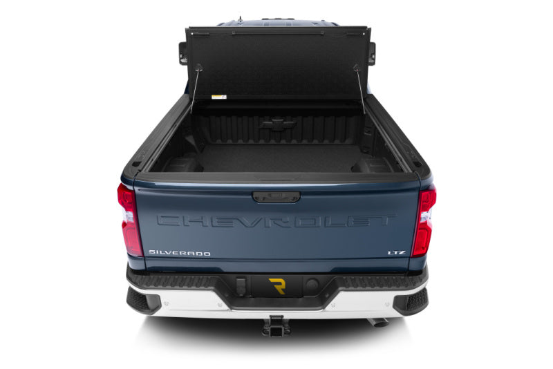Undercover AX12024 UnderCover 2020 Chevy Silverado 2500/3500 6.9ft Armor Flex Bed Cover