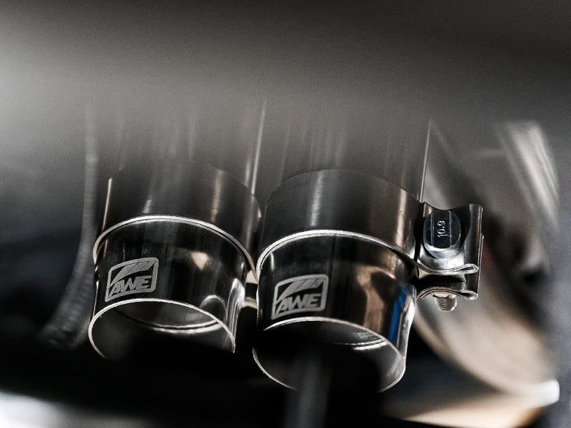 AWE Tuning 3015-33826 AWE 16-22 Toyota Tacoma 0FG Catback Exhaust w/ BashGuard - Dual Diamond Black Tips