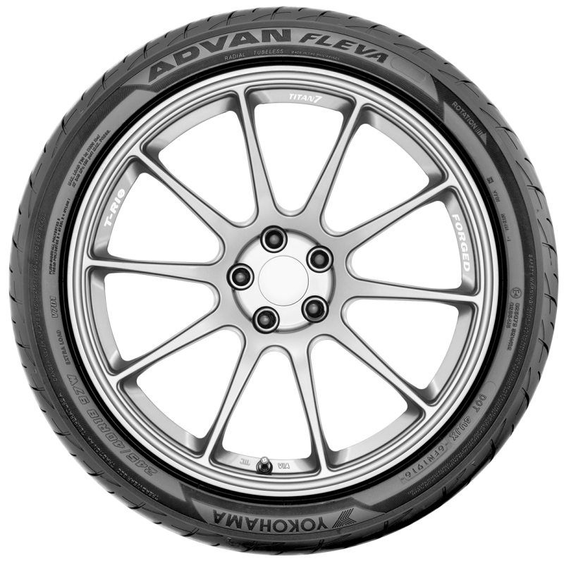 Yokohama Tire 110170171 Yokohama Advan Fleva V701 Tire - 225/35R20 90W