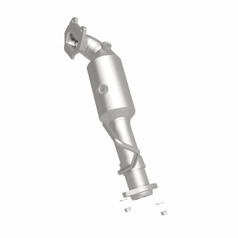 Magnaflow 21-030 MagnaFlow Conv Direct Fit OEM 12-17 Jeep Wrangler 3.6L Underbody