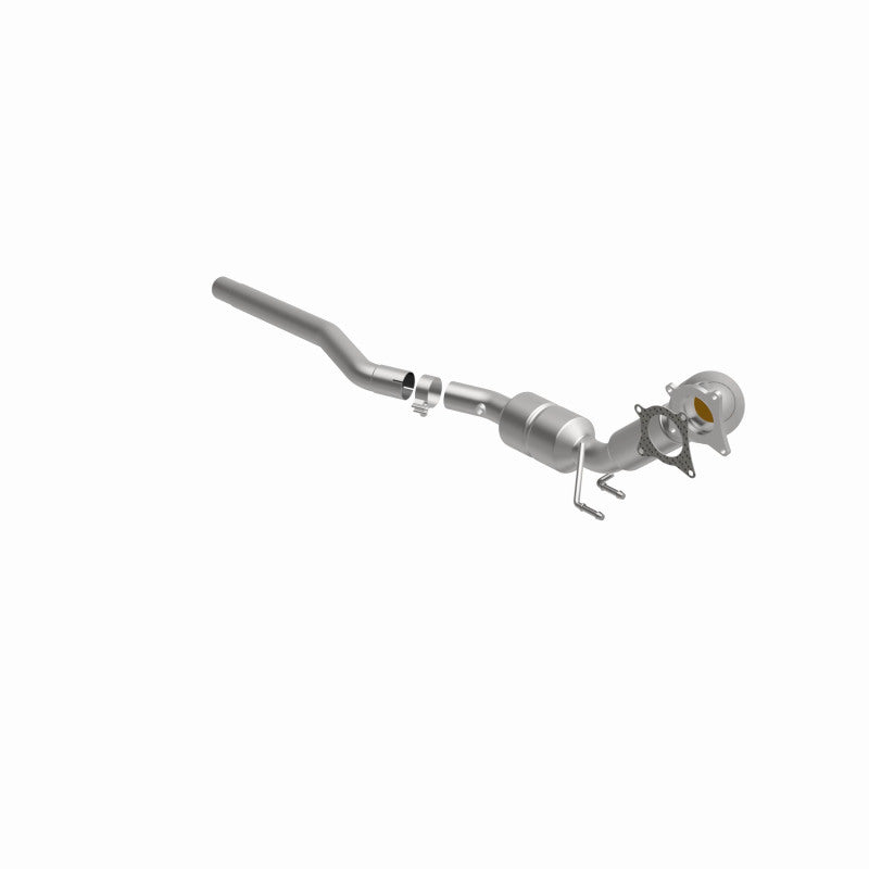 Magnaflow 52408 Conv DF 2015 Q3 L4 2 OEM Underbody
