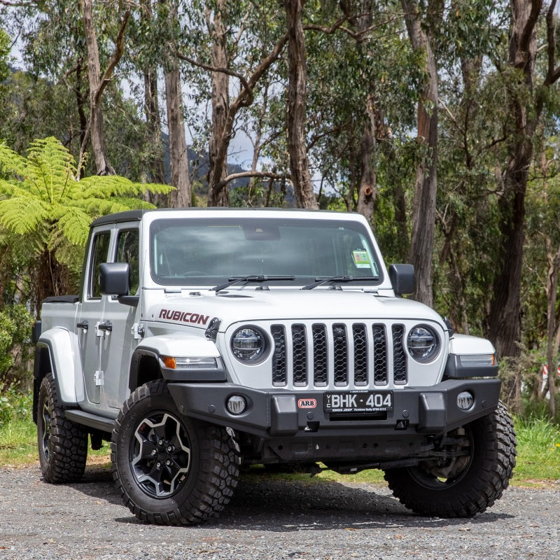 ARB 3450150 87-96 Jeep Wrangler YJ/ 97-06 Jeep Wrangler TJ Multi-fit Winch Bumper