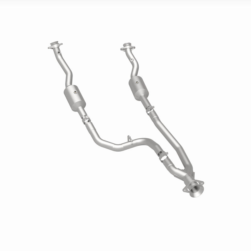 Magnaflow 280248 MagnaFlow 20-21 Ford Transit-150 Single Underbody V6 3.5L RWD Direct-Fit Catalytic Converter