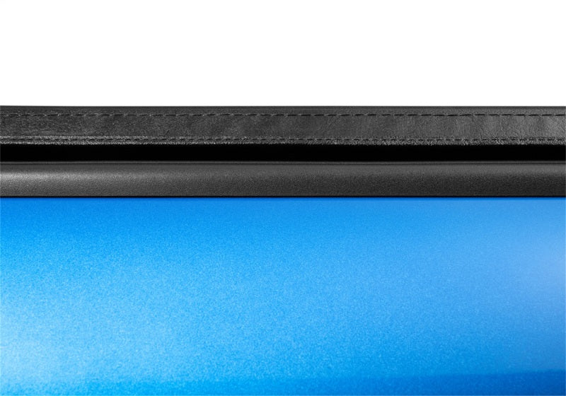 LUND 969259 Lund 19-23 Dodge RAM 1500 5.7ft Bed (w/o RamBox) Hard Fold Tonneau Lund - Black