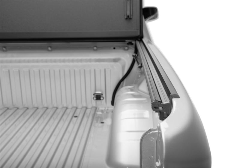 BAK 448538 2022 Nissan Frontier 5ft Bed Flip MX4 Matte Finish