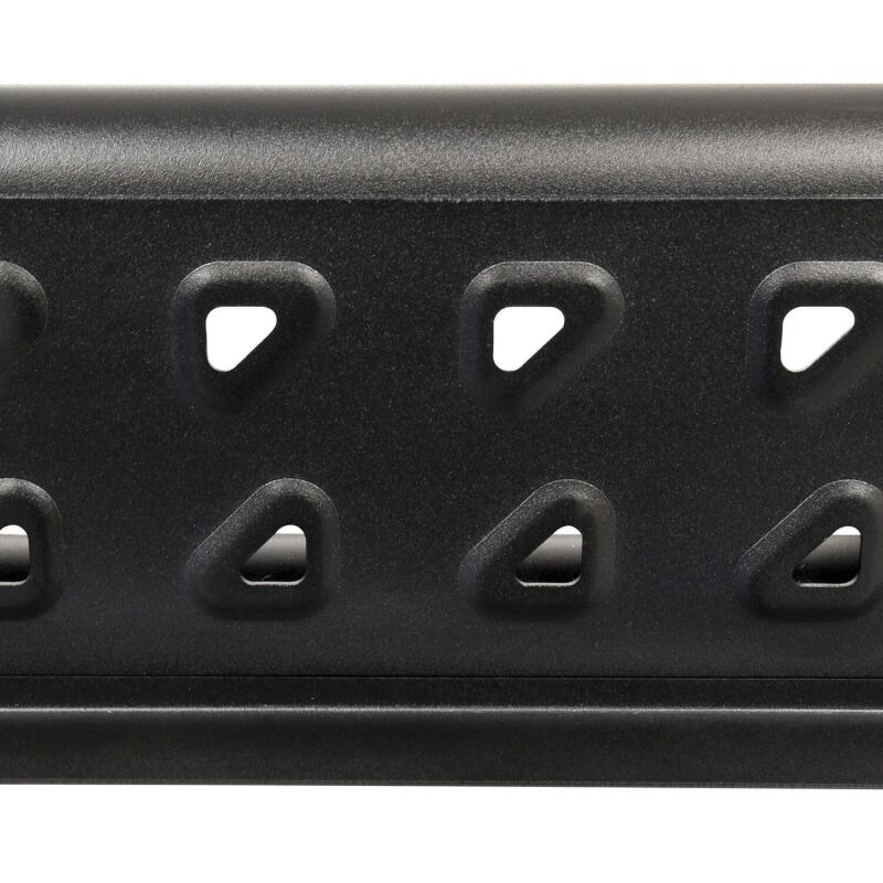 Westin 28-31275 19-23 Chevrolet/GMC Silverado/Sierra 1500 Crew Cab Outlaw Nerf Step Bars