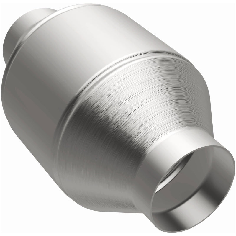 Magnaflow 51656 MagnaFlow Conv Univ 2.5in Inlet/Outlet Center/Center Round 3in Body L x 5in W x 8.75in Overall L