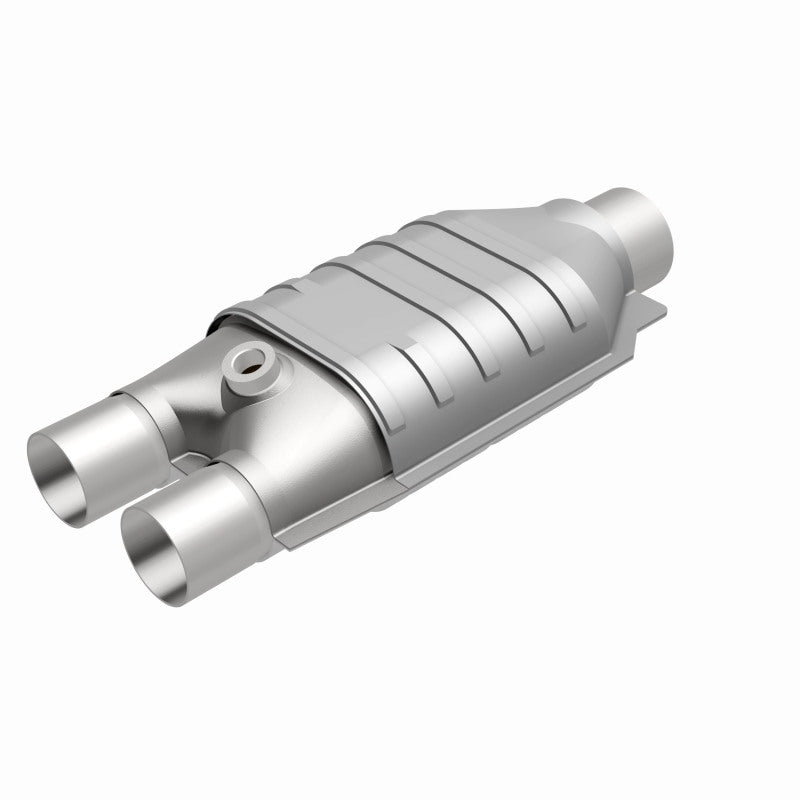 Magnaflow 94037 MagnaFlow Conv Univ 2/2.5 D/S Single O2 FED