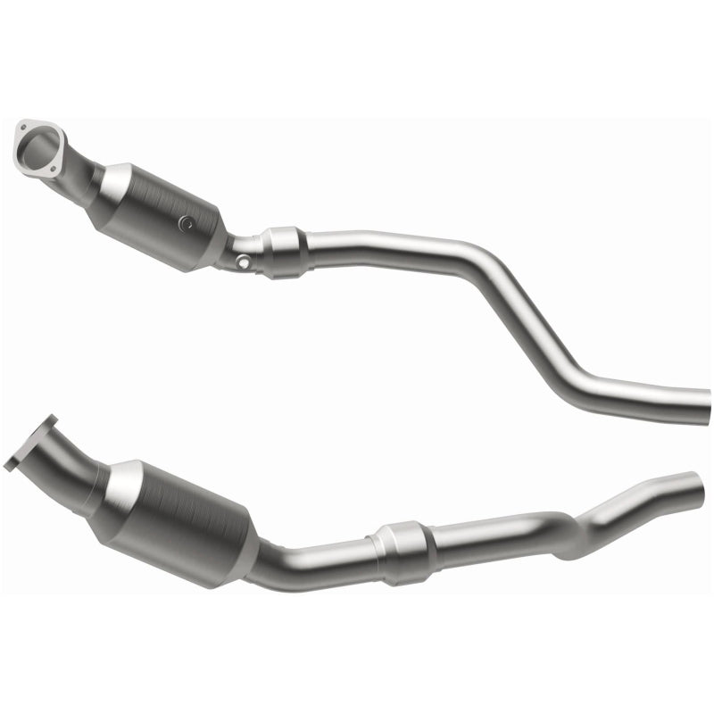 Magnaflow 16421 MagnaFlow Conv D/F 05- 300C/Magnum 5.7 w/cats