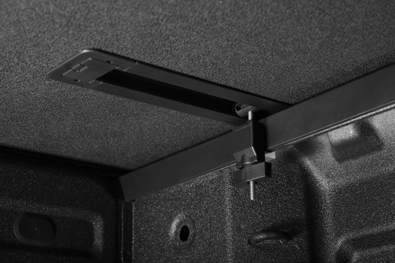 Extang 88350 15-22 Chevy/GMC Canyon/Colorado (5ft. 2in. Bed) Solid Fold ALX