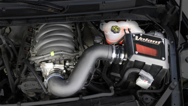 Volant 15953D 19-21 Chevrolet Silverado 1500/GMC Sierra 1500 5.3L Dry Filter Closed Box Air Intake Syste