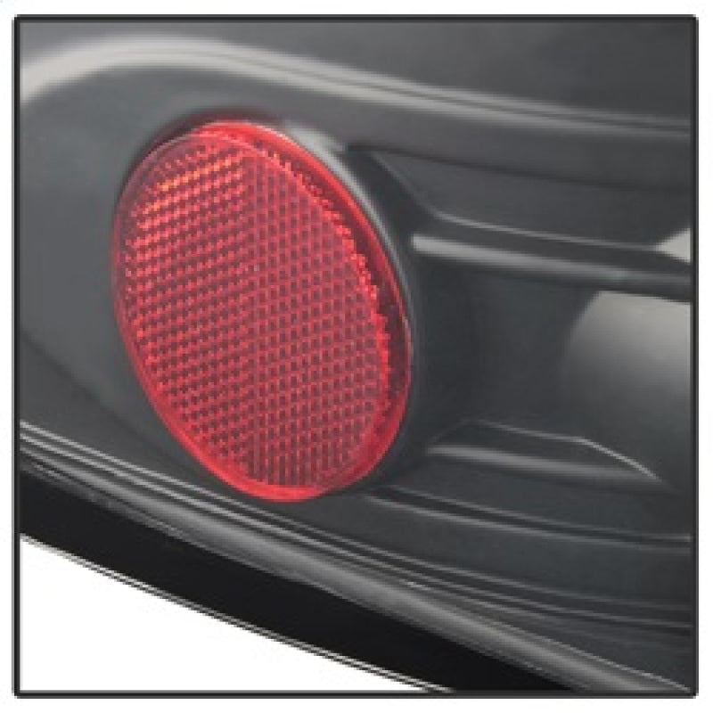 SPYDER 5003195 Spyder Ford F150 side 04-08 (Not Fit Heritage & SVT)Euro Tail Lights Blk ALT-YD-FF15004-BK