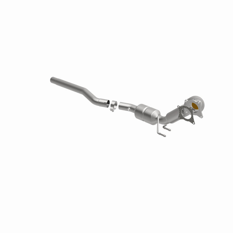 Magnaflow 52408 Conv DF 2015 Q3 L4 2 OEM Underbody