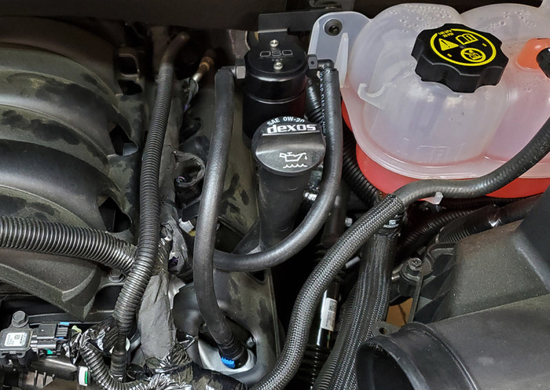 J&L 3086D-B 19-25 Chevrolet Silverado/GMC Sierra 1500 5.3L V8 Driver Side Oil Separator 3.0 - Black Anodized