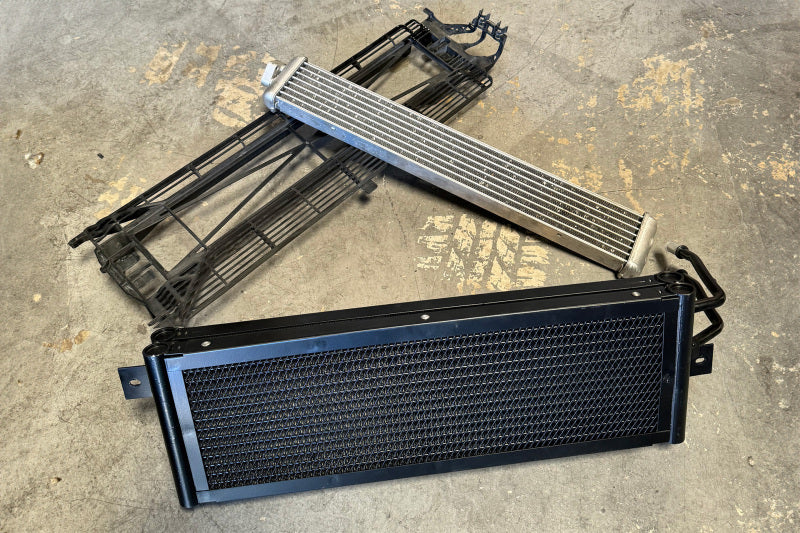 CSF 8331 BMW F9X X3M/X4M High-Performance Heat Exchanger and Transmission Cooler Module