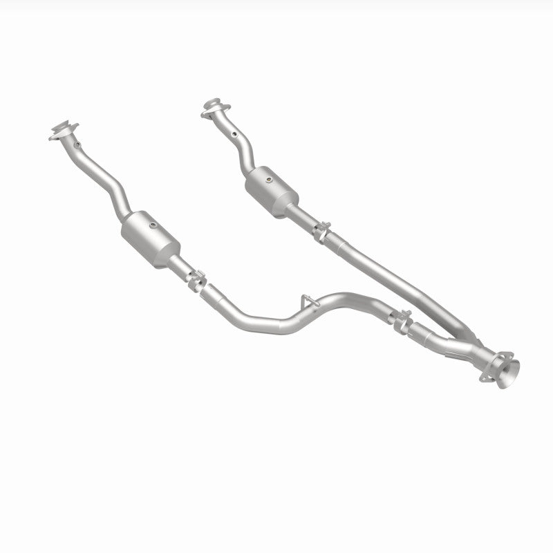 Magnaflow 280248 MagnaFlow 20-21 Ford Transit-150 Single Underbody V6 3.5L RWD Direct-Fit Catalytic Converter