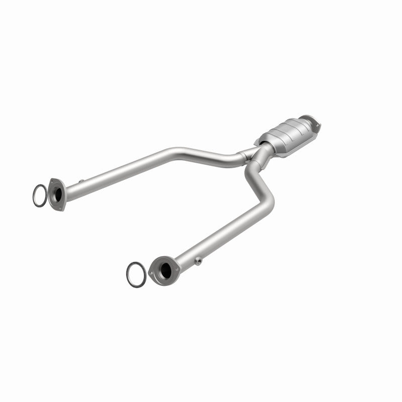 Magnaflow 24321 MagnaFlow Conv DF 02-08 Lexus SC430 4.3L Rear