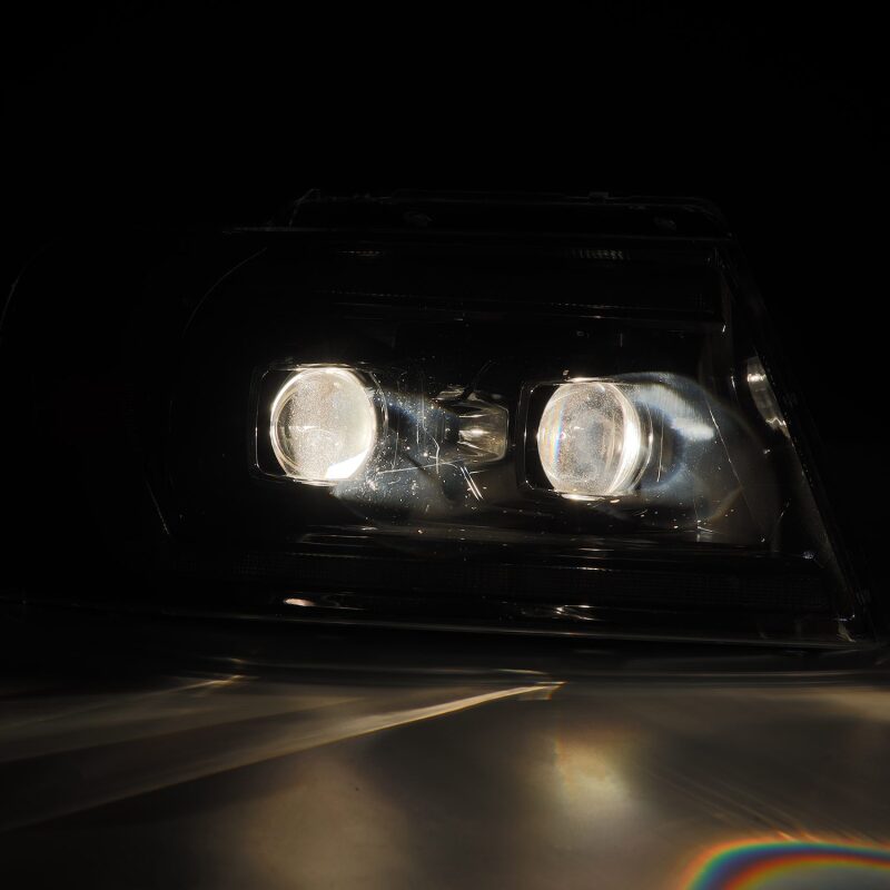 AlphaRex 880136 04-08 Ford F150 PRO-Series Projector Headlights Chrome w/ Sequential Signal and DRL