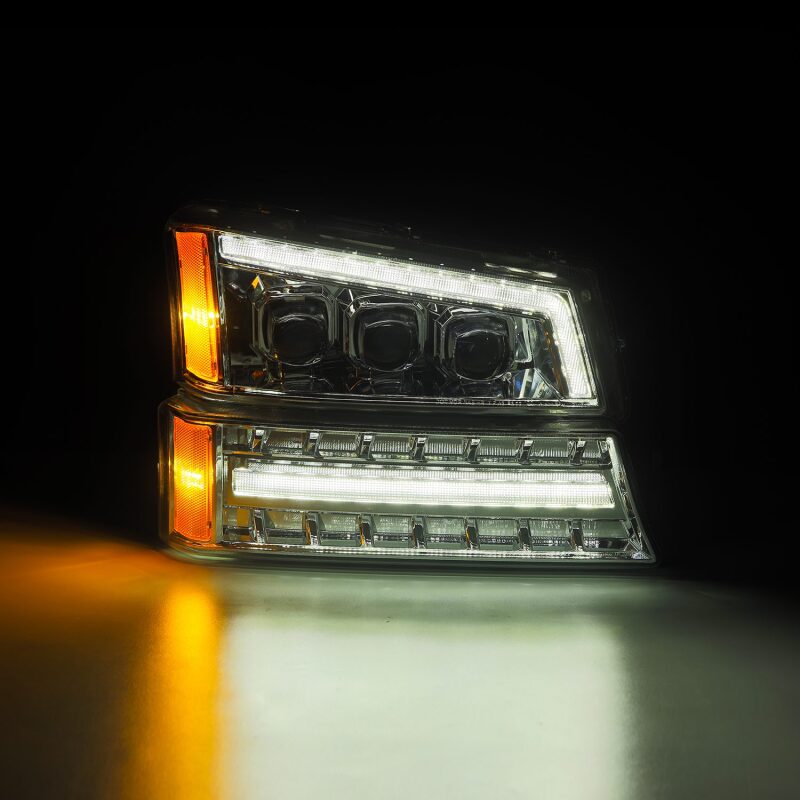 AlphaRex 880255 03-06 Chevy Silverado 1500/2500HD/3500HD/Avalanche Chrome NOVA LED Proj Headlights