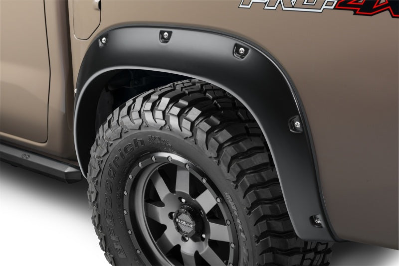 Bushwacker 70911-02 22-24 Nissan Frontier Pocket Style Fender Flares 4pc - Black