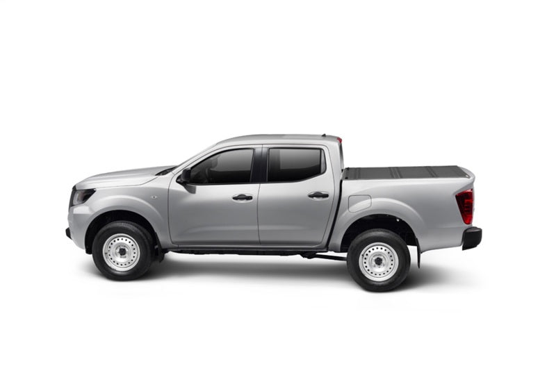 BAK 226538 2022 Nissan Frontier 5ft Bed Flip G2