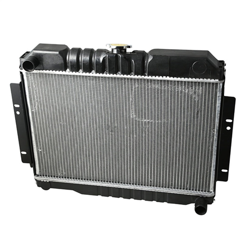 OMIX 17101.15 Omix Radiator 2 Core GM V8 Engine Conversion 72-86 CJ