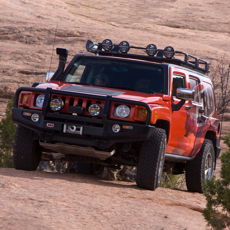 ARB 3468020 Combar Suit Fog Hummer H3 No Flares05-10 8-9.5 (Fit Kit NOT Included)