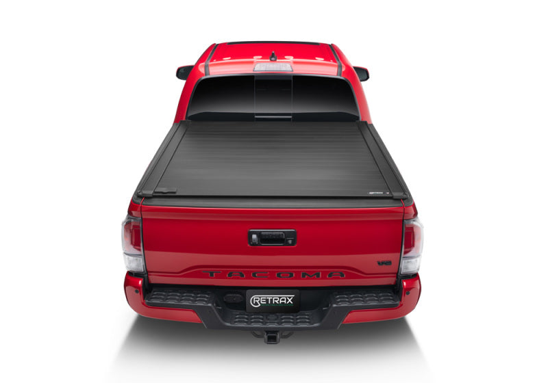 Retrax T-80861 2007-2020 Toyota Tundra CrewMax 5.5ft Bed PRO XR with Deck Rail System