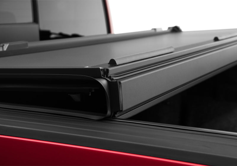 BAK 448131 19-20 Chevy Silverado 1500 6ft 6in Bed Flip MX4 Matte Finish