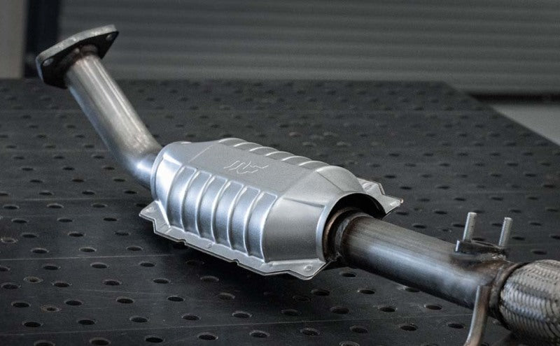 Magnaflow 23759 MagnaFlow Conv DF 01- 02 Tacoma 3.4L EC/SB 4