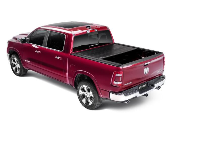 Retrax 30232 09-18 RAM 1500 w/o RamBox (6.4ft. Bed) IX