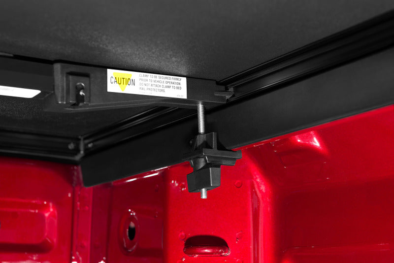 LUND 969355 Lund 09-14 Ford F-150 Styleside (5.5ft. Bed) Hard Fold Tonneau Cover - Black