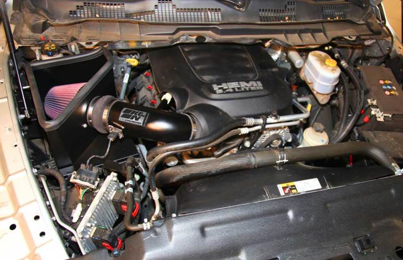 K&N Engineering 77-1568KTK K&N 14-15 RAM 2500/3500 6.4L V8 High Flow Performance Intake Kit