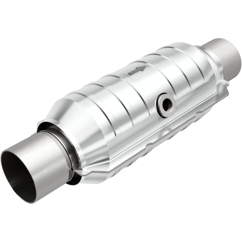Magnaflow 51356 MagnaFlow Conv Univ 2.5in Inlet/Outlet Center/Center Round 11in Body L x 5.125in W x 15in Overall L