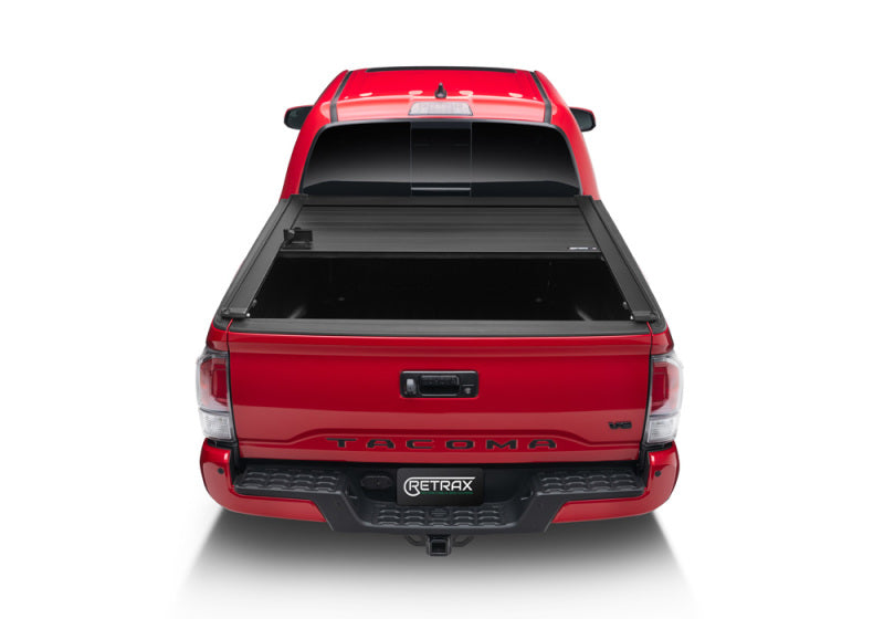 Retrax T-80861 2007-2020 Toyota Tundra CrewMax 5.5ft Bed PRO XR with Deck Rail System