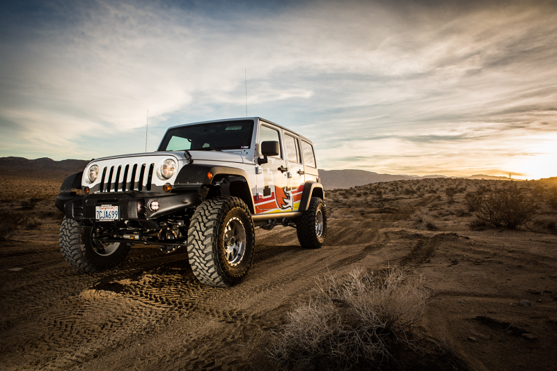 FOX 983-02-070 Fox 07+ Jeep JK 2.0 Performance Series 8.1in. ATS Stabilizer Steering Damper 1-3/8 in. Tie Rod