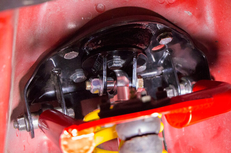 UMI Performance 2048-300 93-02 Chevrolet Camaro Double Adj. Front Coilover Kit (Spring Rate 300lb)