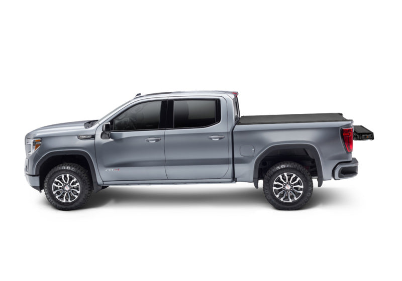 BAK 80135 19-21 GM Sierra 1500 (Carbon Pro Bed Cover) Revolver X4s 5.9ft Bed Cover