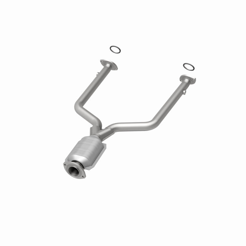 Magnaflow 24321 MagnaFlow Conv DF 02-08 Lexus SC430 4.3L Rear