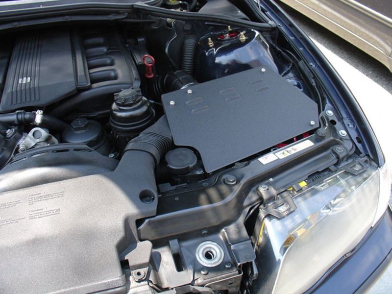 Injen SP1111WB 01-06 BMW 330i E46 3.0L (M54) L-6 Wrinkle Black Short RAM Intake w/ Enc Heat Shield & Adapter