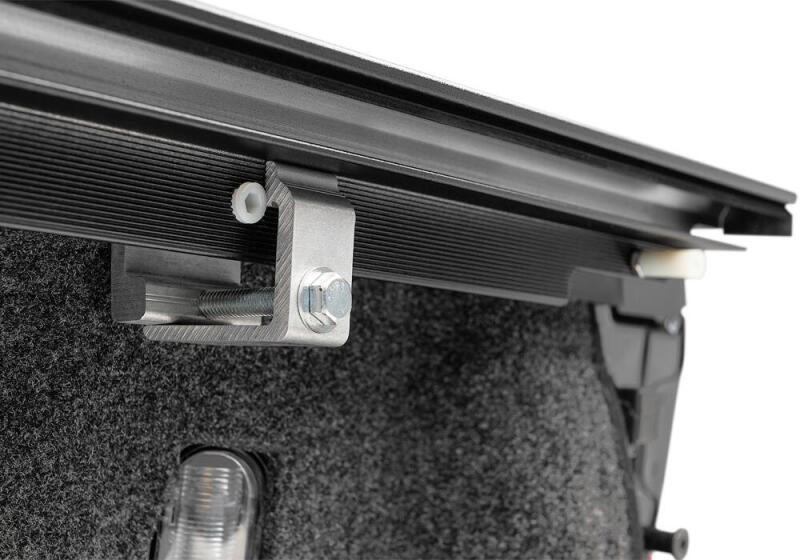 Retrax 80373 15-up F-150 Super Crew & Super Cab 5.5ft Bed PRO MX