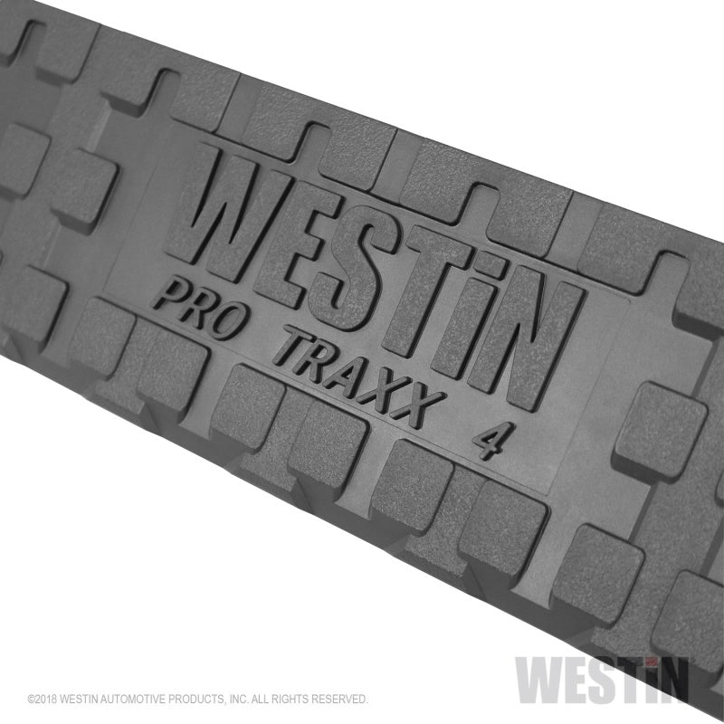Westin 21-24120 19-22 Chevy Silverado1500 Double Cab (Excl 19 LD) PRO TRAXX 4 Oval Nerf Step Bars -SS
