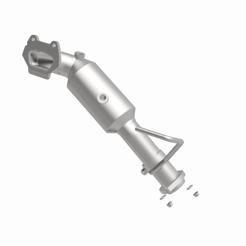 Magnaflow 21-030 MagnaFlow Conv Direct Fit OEM 12-17 Jeep Wrangler 3.6L Underbody