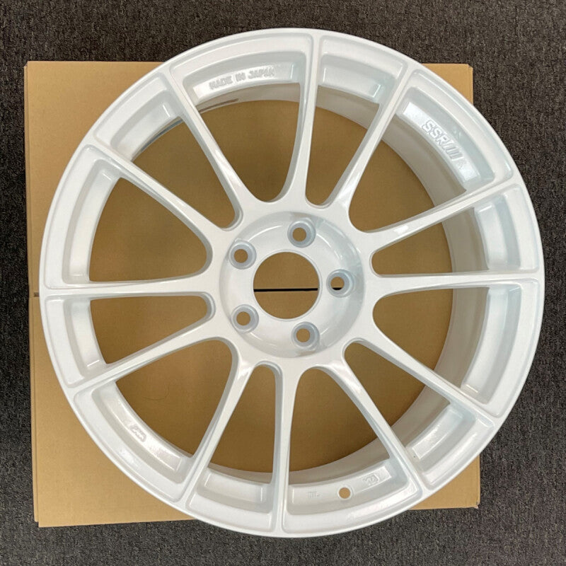 SSR XF18950+2205GW0 GTX04 18x9.5 5x114.3 22mm Offset White Wheel *SPECIAL ORDER-NO CANCELLATION/RETURN*
